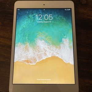 iPad Mini 2 w/ Smart Cover